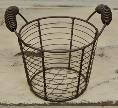 SMALL RUSTIC CHICKEN EGG BASKET
